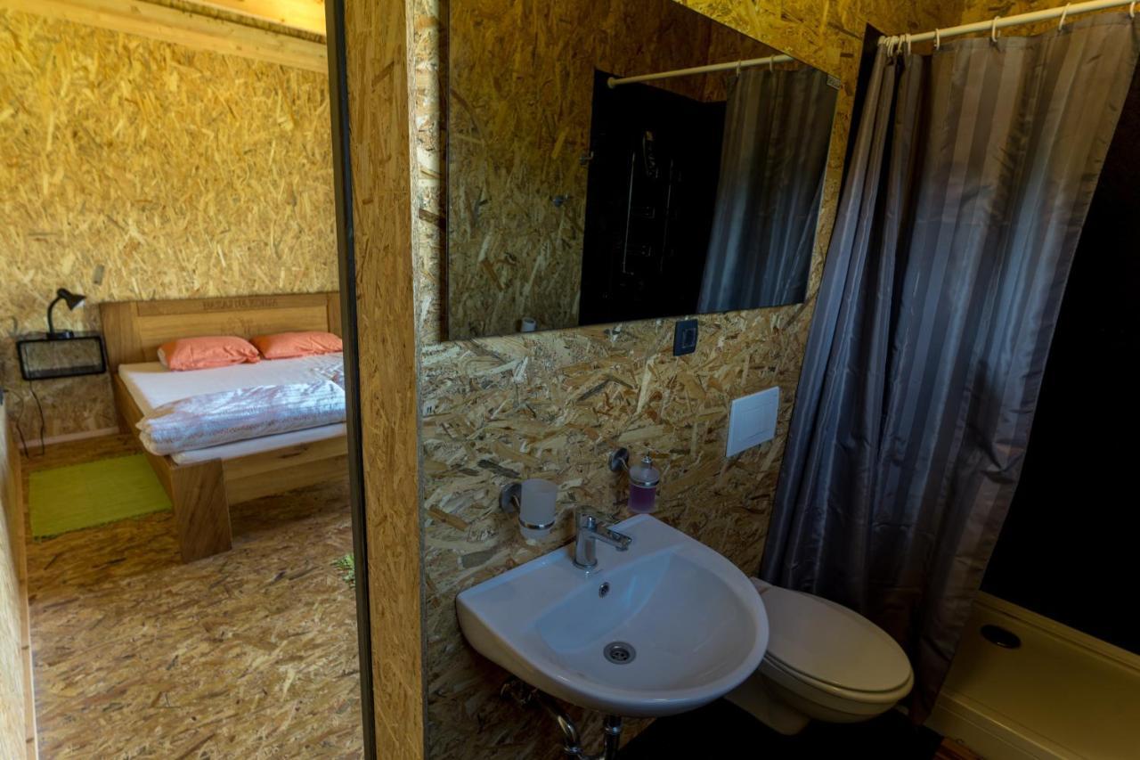 Horse Glamping Park Hotel Cirkovce Екстериор снимка